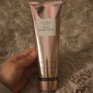 Victoria's Secret Pure Seduction Fragrance Lotion - Metallic Pink